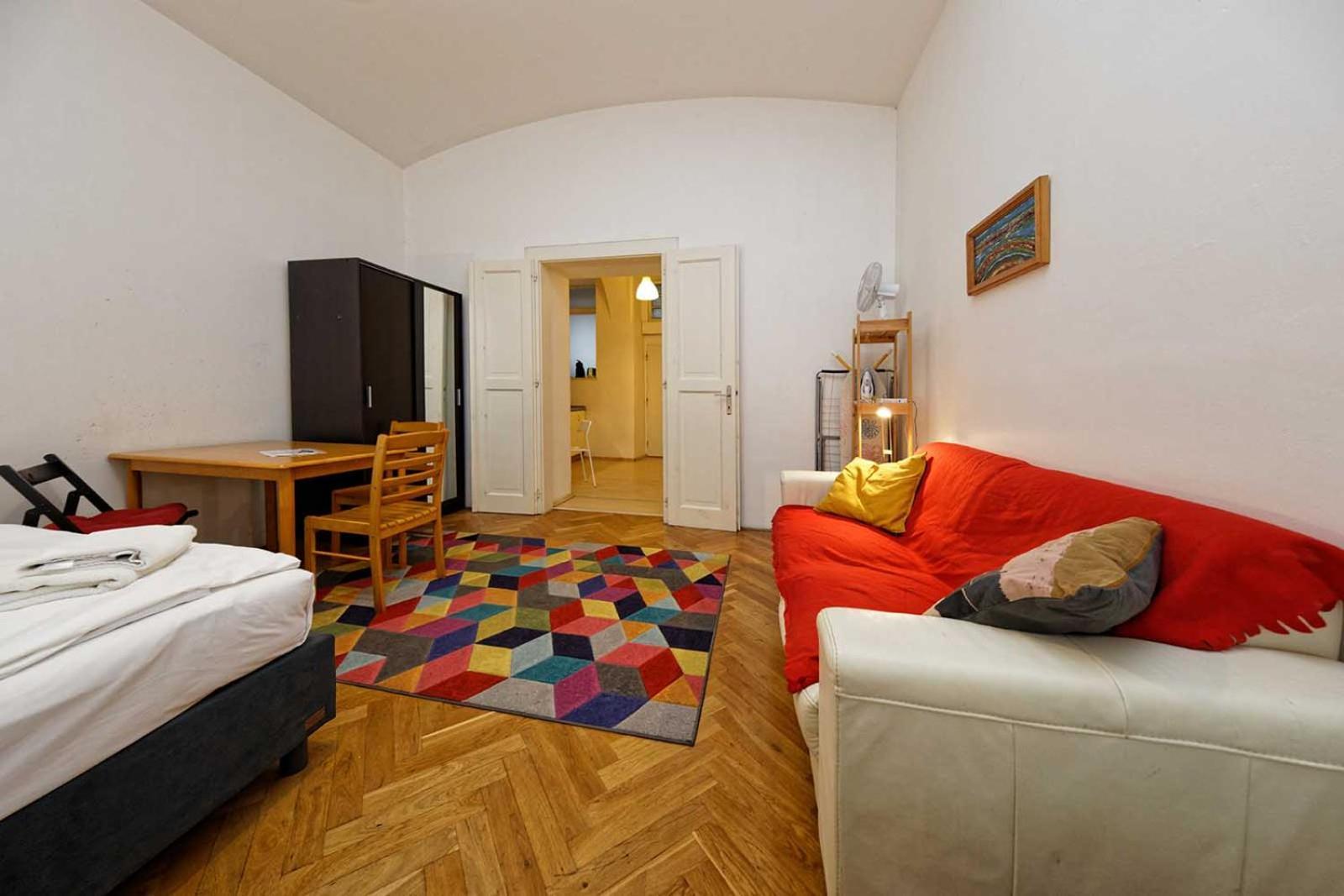 Apartments Truhlarska 31 Prag Exteriör bild